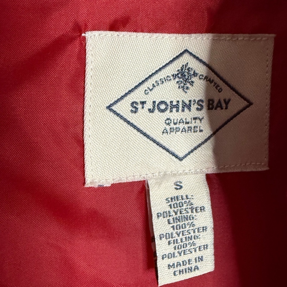 St. John's Bay Red Quilted Vest - Picture 3 of 3